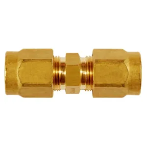 STRAIGHT INTERMEDIATE BRASS FITTING 15-15