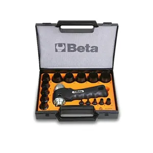 SET OF PUNCHES IN CASE 1105/C15T 3-30