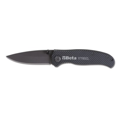 COLTELLO A SERRAMANICOO BETA 1778SCL FINITURA SOFT CARBON