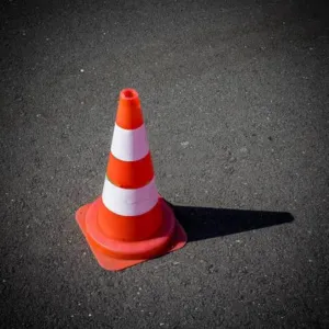 POLYETHYLENE TRAFFIC CONE CM 34 ART.850 P