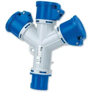 3-SOCKET MULTIPLIER CE220V IP 67