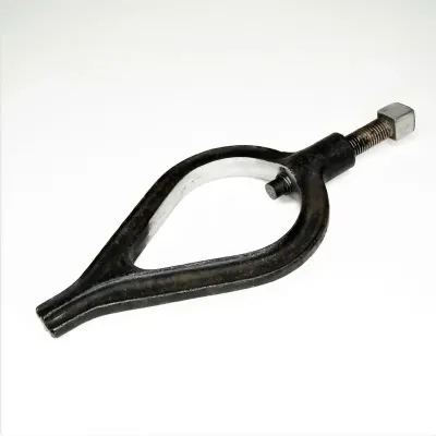 BRIDA PER TORNIO ART.622